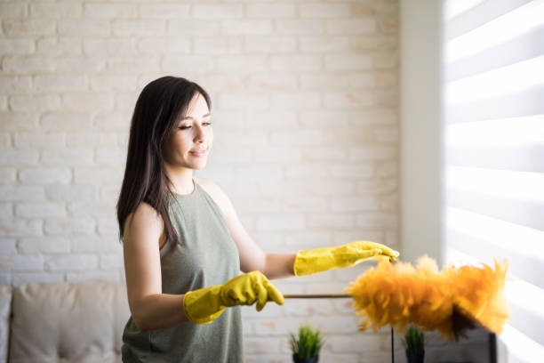 How to Clean Blinds for Busy Homeowners