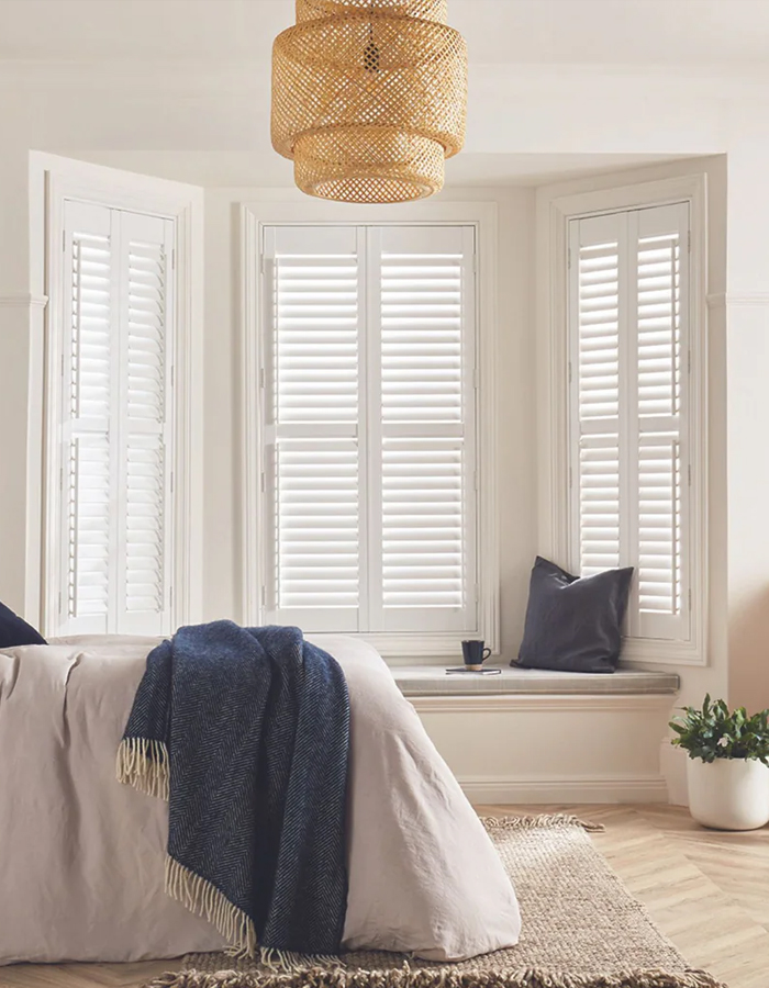 Why Opt For Bedroom Windows Blinds